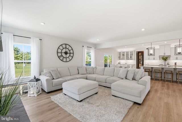 6751 HIGHLANDER CT, Warrenton, VA 20187