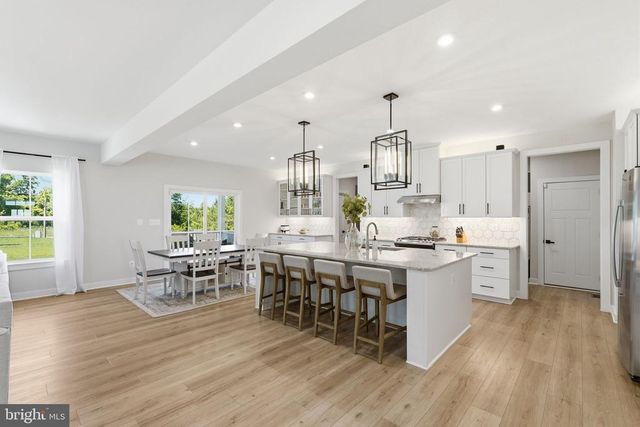 6751 HIGHLANDER CT, Warrenton, VA 20187