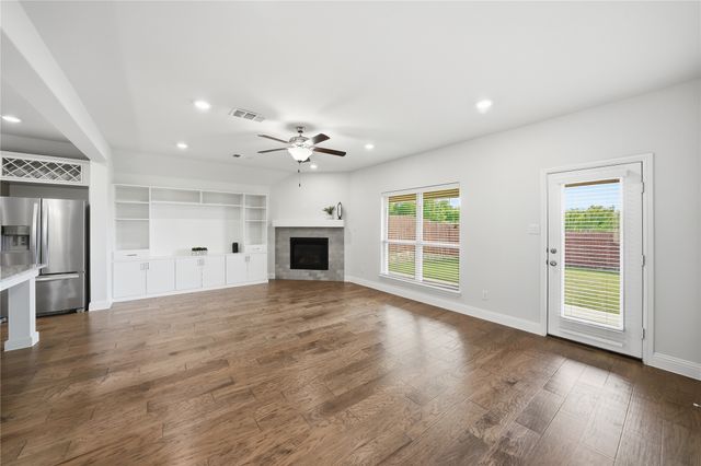14317 Spitfire Trail, Fort Worth, TX 76262