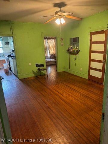 24 S 3rd Street, Paris, AR 72855
