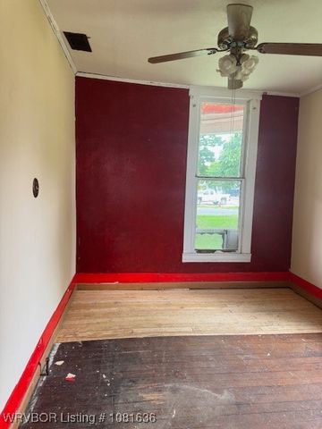 24 S 3rd Street, Paris, AR 72855