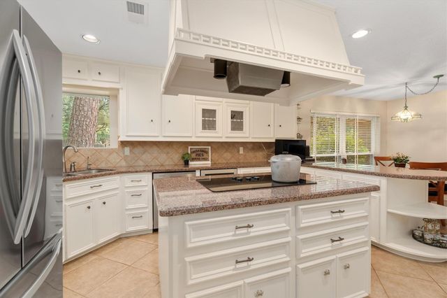 9523 Enstone Circle, Spring, TX 77379