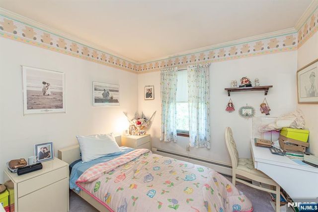 2 Rochambeau Road, Pequannock Township, NJ 07444