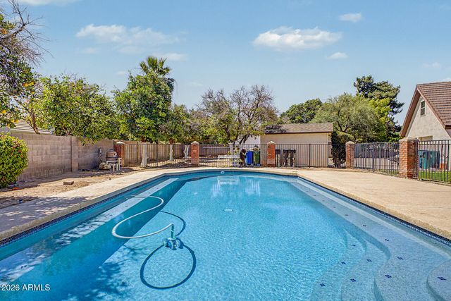 2451 N FOREST Circle, Mesa, AZ 85203