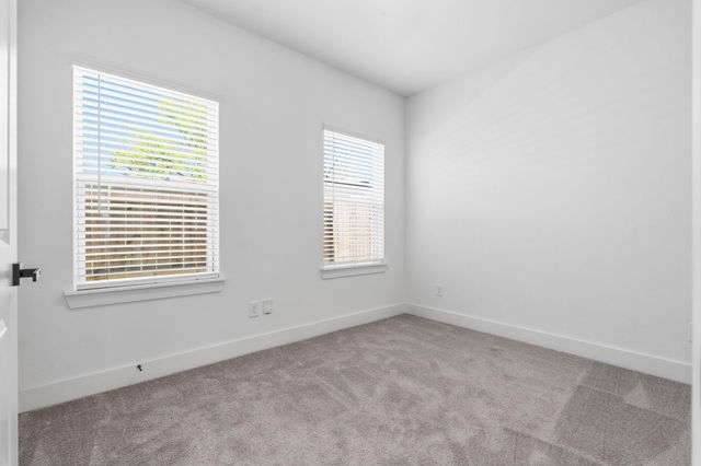 8805 Parkway Drive, Houston, TX 77088
