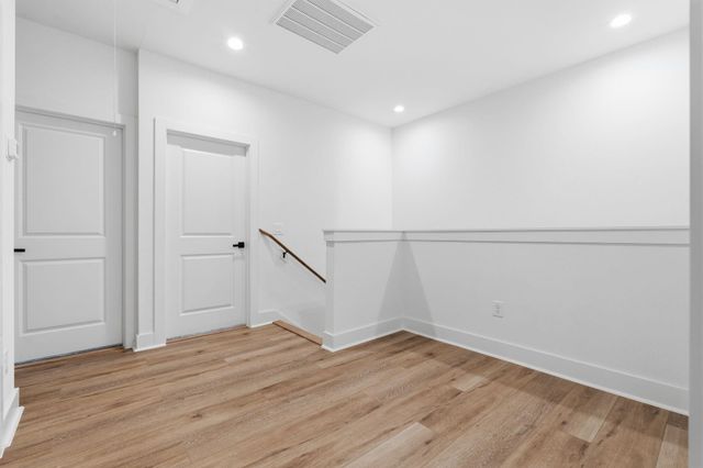 8805 Parkway Drive, Houston, TX 77088