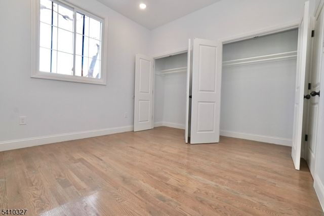 41 Arlington Ave, Jersey City, NJ 07305