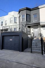 41 Arlington Ave, Jersey City, NJ 07305