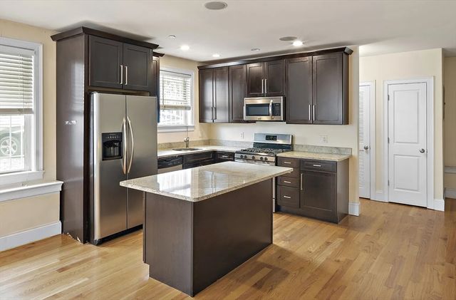 178 W 4th Street 1A, Boston, MA 02127
