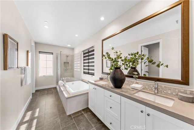 121 Oceano, Irvine, CA 92602