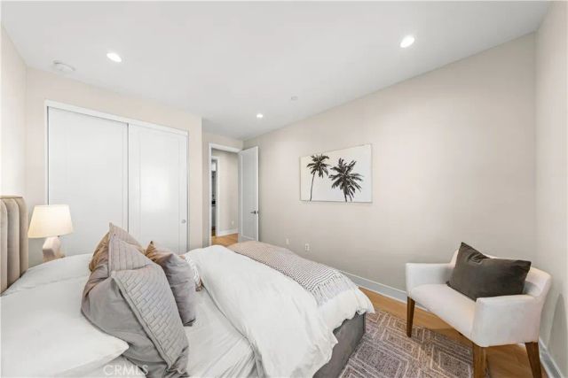 121 Oceano, Irvine, CA 92602