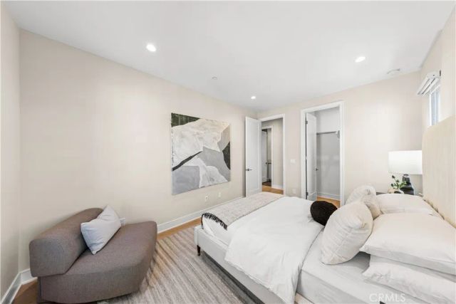 121 Oceano, Irvine, CA 92602