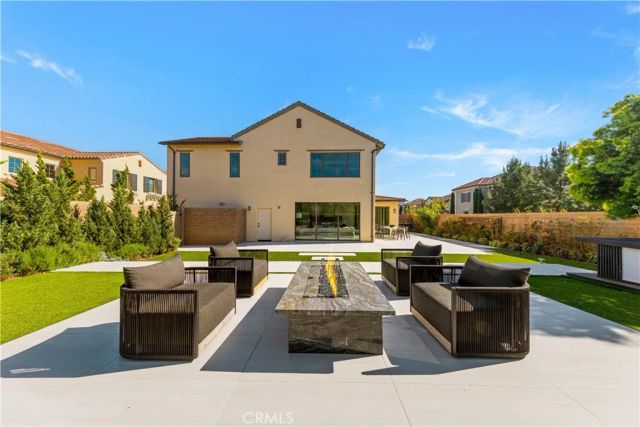 121 Oceano, Irvine, CA 92602