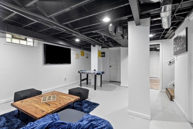 1229 W Olive STREET, Milwaukee, WI 53209