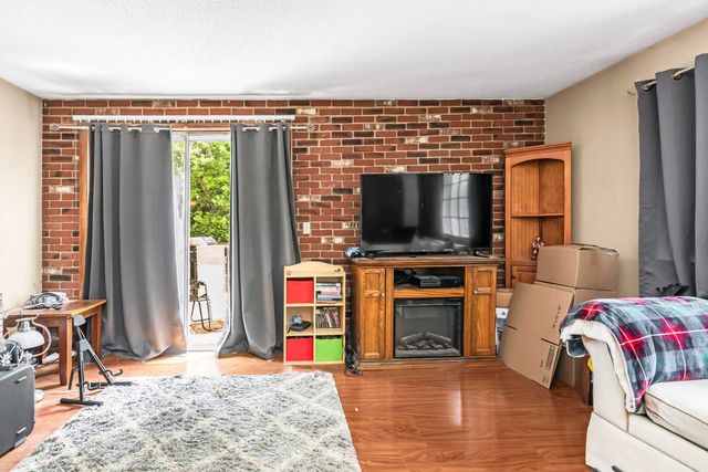 3 Craven Terrace, Derry, NH 03038
