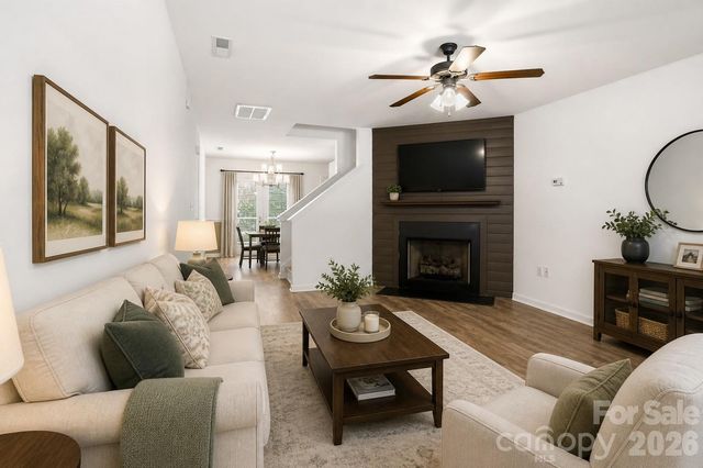 140 Thea Lane, Fletcher, NC 28732