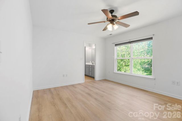140 Thea Lane, Fletcher, NC 28732