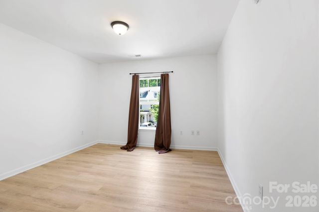 140 Thea Lane, Fletcher, NC 28732