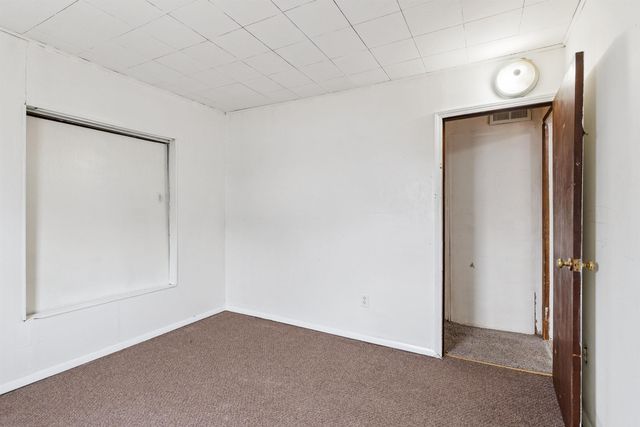 912 Jones Road, Evansdale, IA 50707