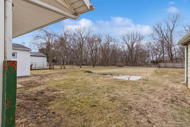 912 Jones Road, Evansdale, IA 50707