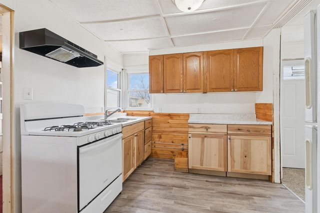 912 Jones Road, Evansdale, IA 50707