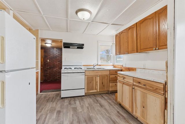 912 Jones Road, Evansdale, IA 50707