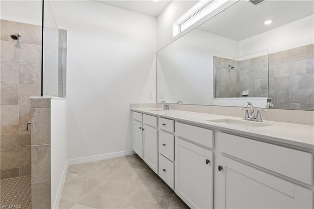 18696 Marlin Kite LN, North Fort Myers, FL 33917