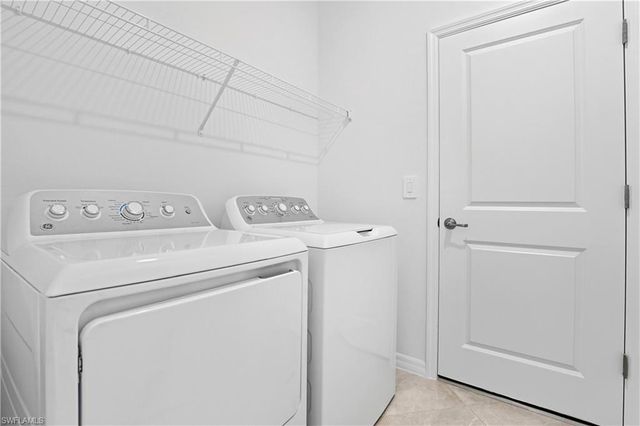 18696 Marlin Kite LN, North Fort Myers, FL 33917