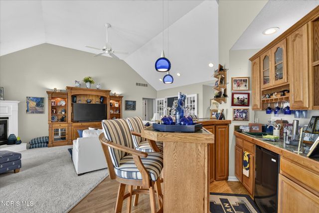 7913 N Shoreline Drive, Holland, OH 43528