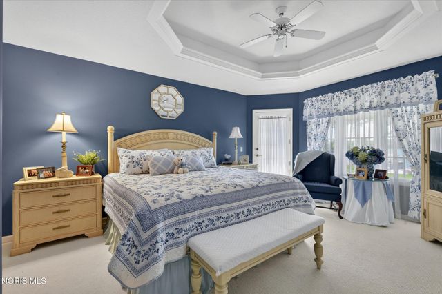 7913 N Shoreline Drive, Holland, OH 43528