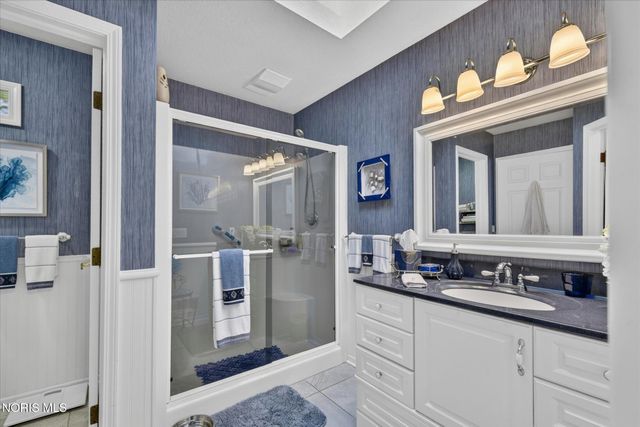 7913 N Shoreline Drive, Holland, OH 43528