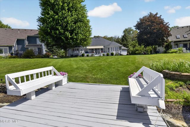 7913 N Shoreline Drive, Holland, OH 43528
