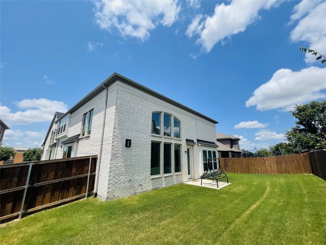 305 Cypress Hill Drive, Little Elm, TX 75068