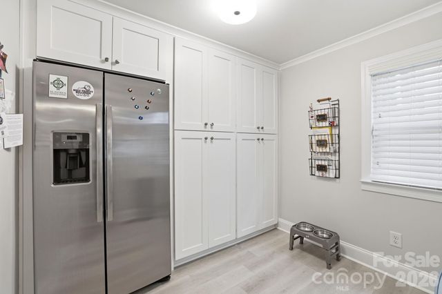 2927 Somerset Drive, Charlotte, NC 28209
