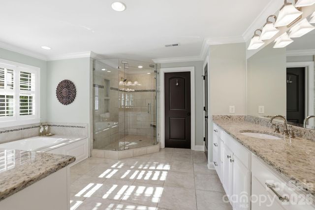 2927 Somerset Drive, Charlotte, NC 28209