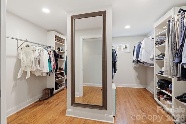 2927 Somerset Drive, Charlotte, NC 28209