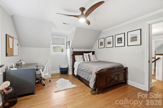 2927 Somerset Drive, Charlotte, NC 28209