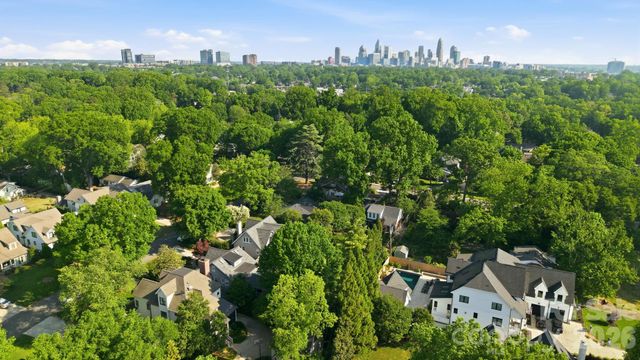 2927 Somerset Drive, Charlotte, NC 28209