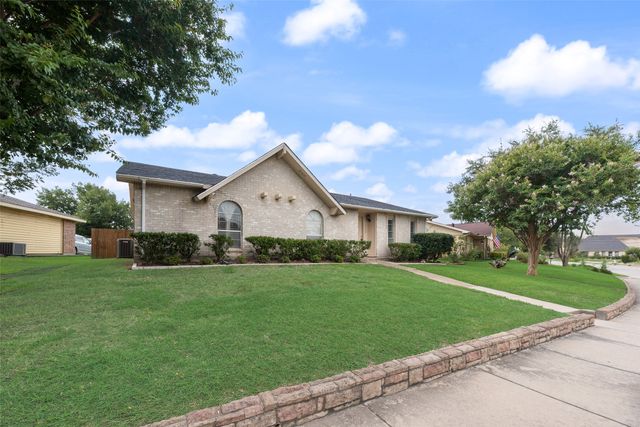 2942 Scott Mill Road, Carrollton, TX 75007