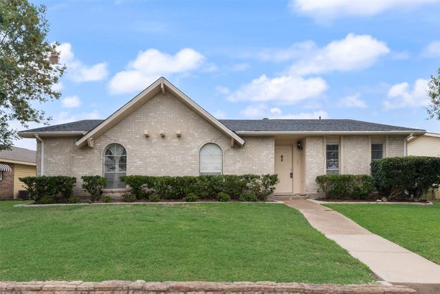 2942 Scott Mill Road, Carrollton, TX 75007