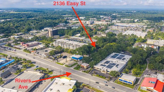 2136 Easy Street, North Charleston, SC 29406