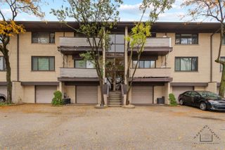 1710 Dempster Street C, Park Ridge, IL 60068