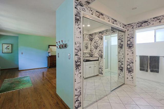 610 Country Club, Coronado, CA 92118