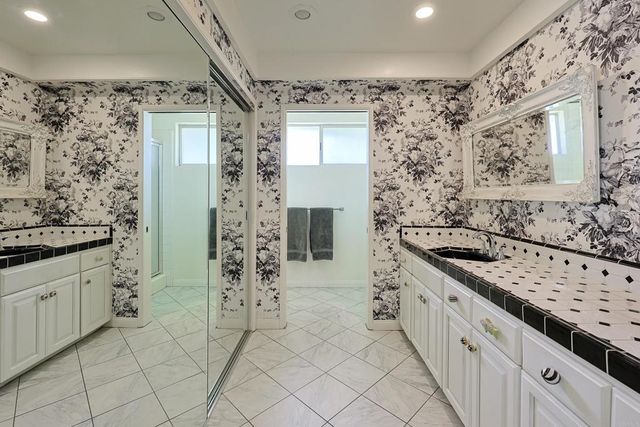 610 Country Club, Coronado, CA 92118