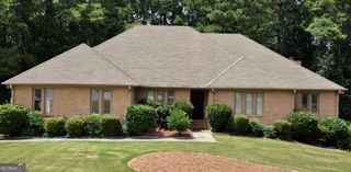 190 Walden Way, Fayetteville, GA 30214