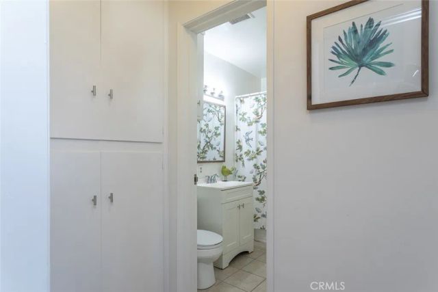 250 Linden Avenue 25, Long Beach, CA 90802