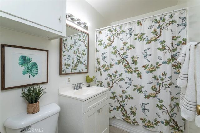 250 Linden Avenue 25, Long Beach, CA 90802