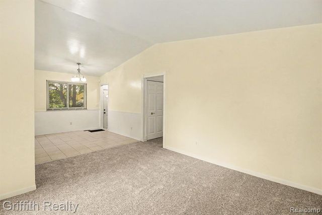 5096 Walker Drive, Brighton, MI 48114