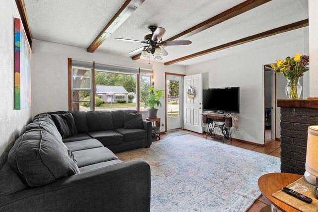 1429 S ONEIDA STREET, Green Bay, WI 54304