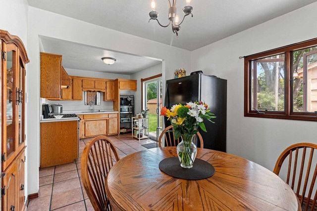 1429 S ONEIDA STREET, Green Bay, WI 54304